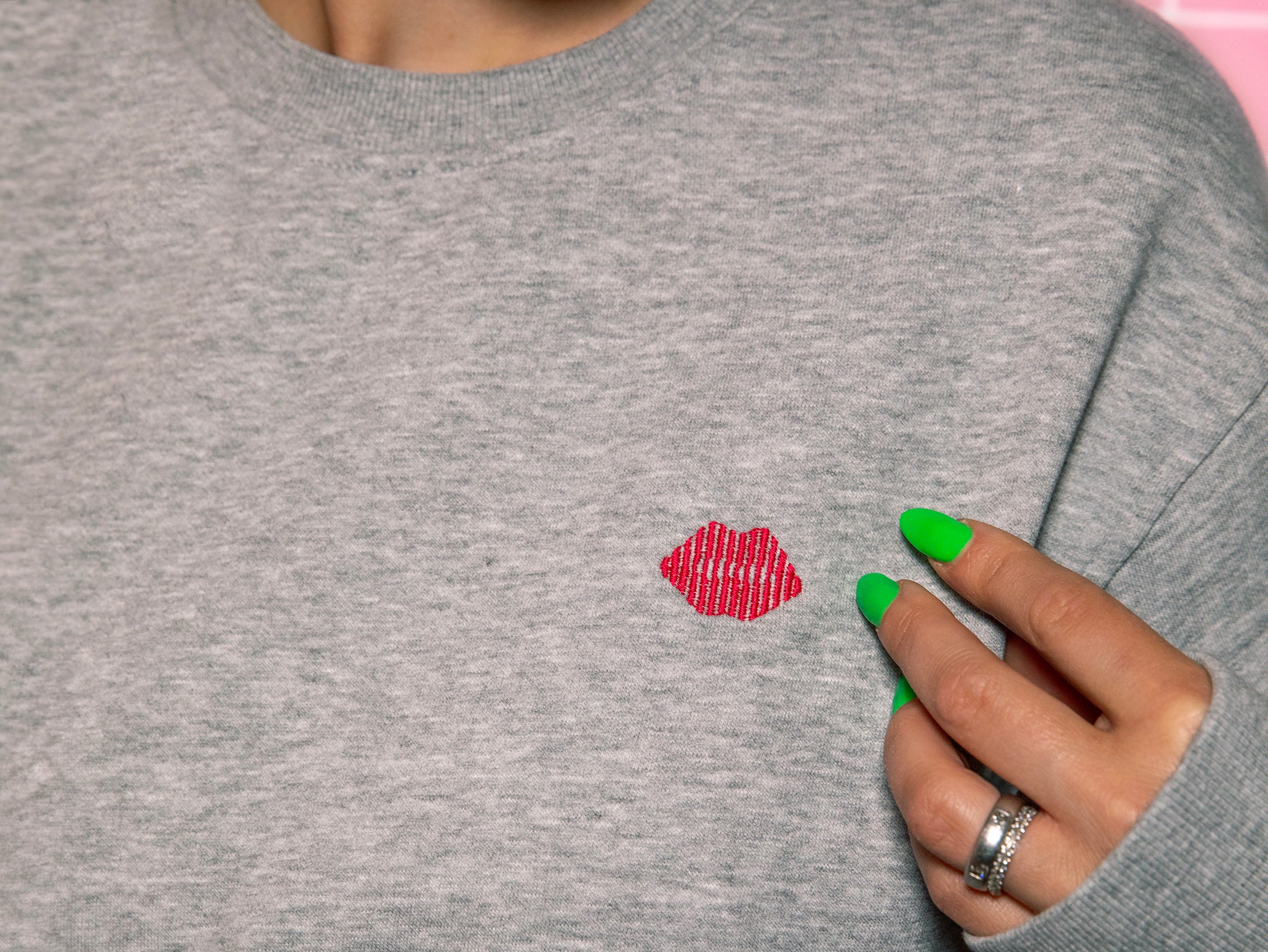 LOGO CREWNECK SWEATSHIRT